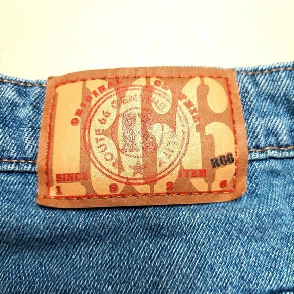 Route 66 Vintage Women's High Rise Medium Wash Denim Jean Mom Shorts - Picture 3 of 5